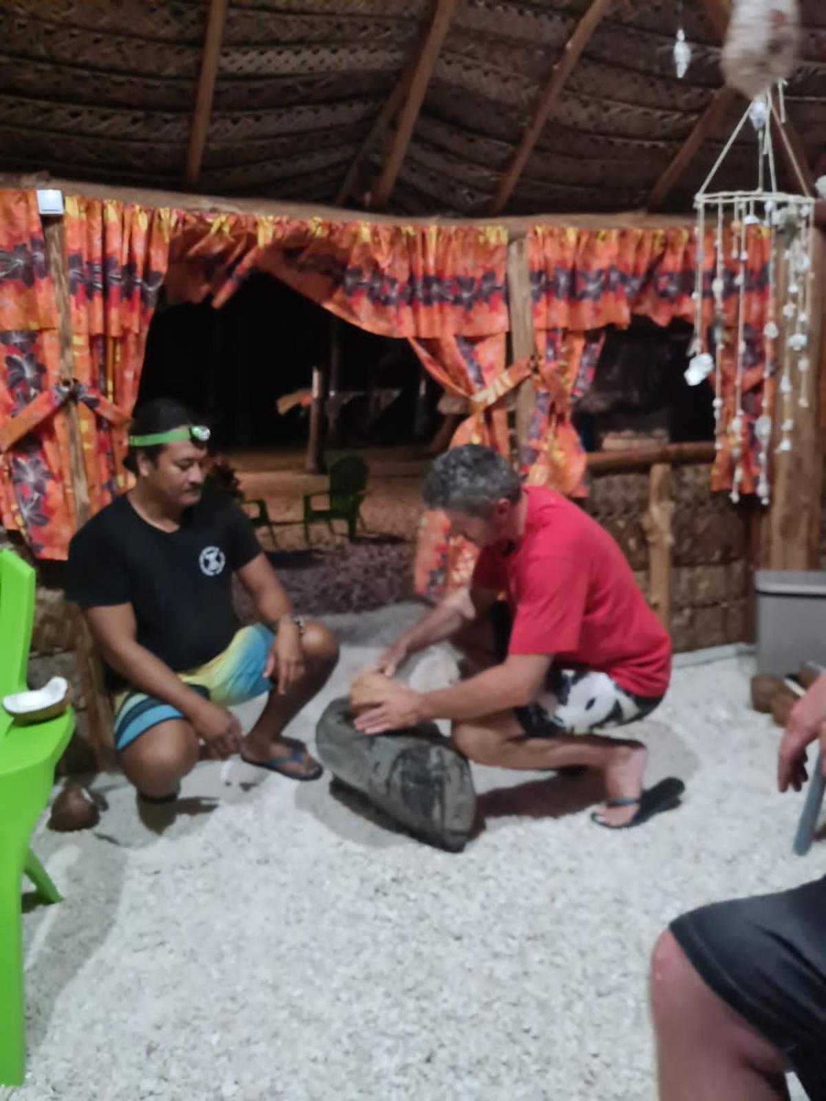 Poemanahere Island Camping A Maupiti Te-Fare-Arii エクステリア 写真